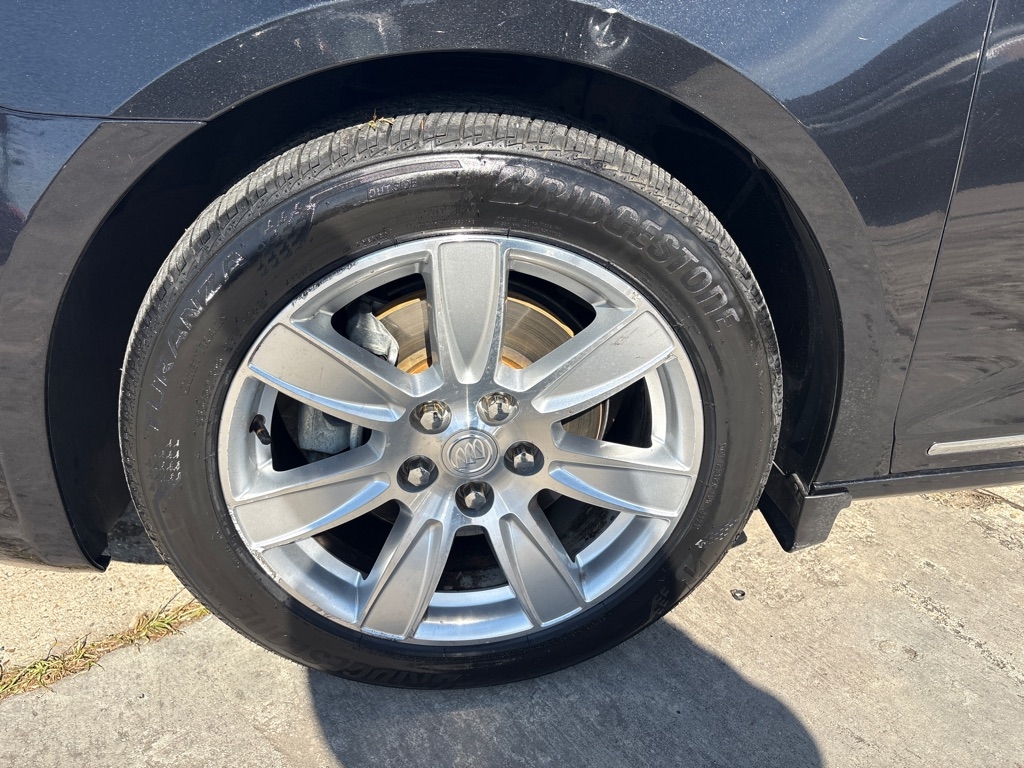 Buick LaCrosse 4dr Sdn Premium 2 FWD 2012