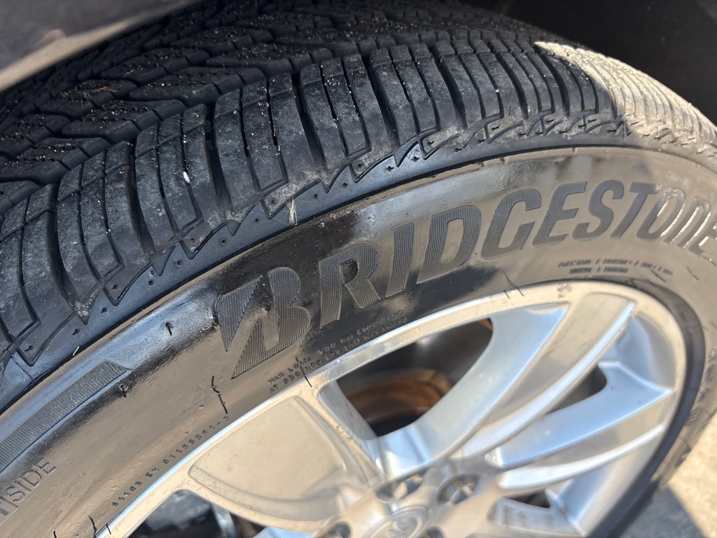 Buick LaCrosse 4dr Sdn Premium 2 FWD 2012