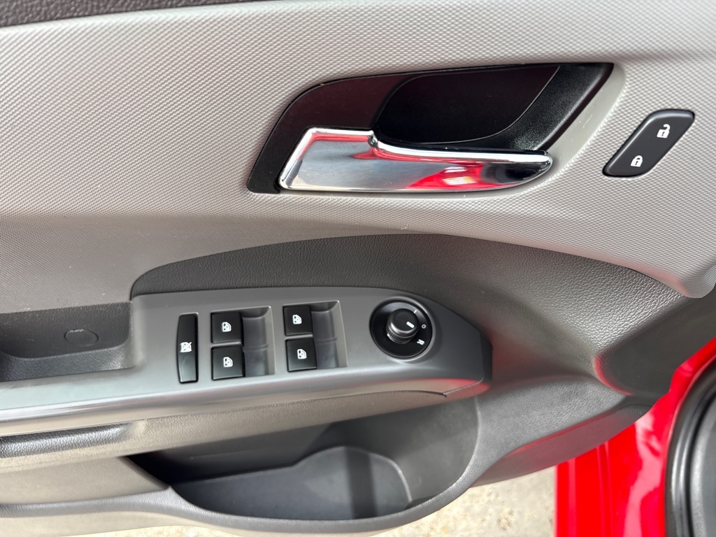 Chevrolet Sonic 4dr Sdn Auto LT 2015