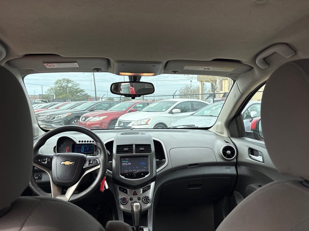 Chevrolet Sonic 4dr Sdn Auto LT 2015