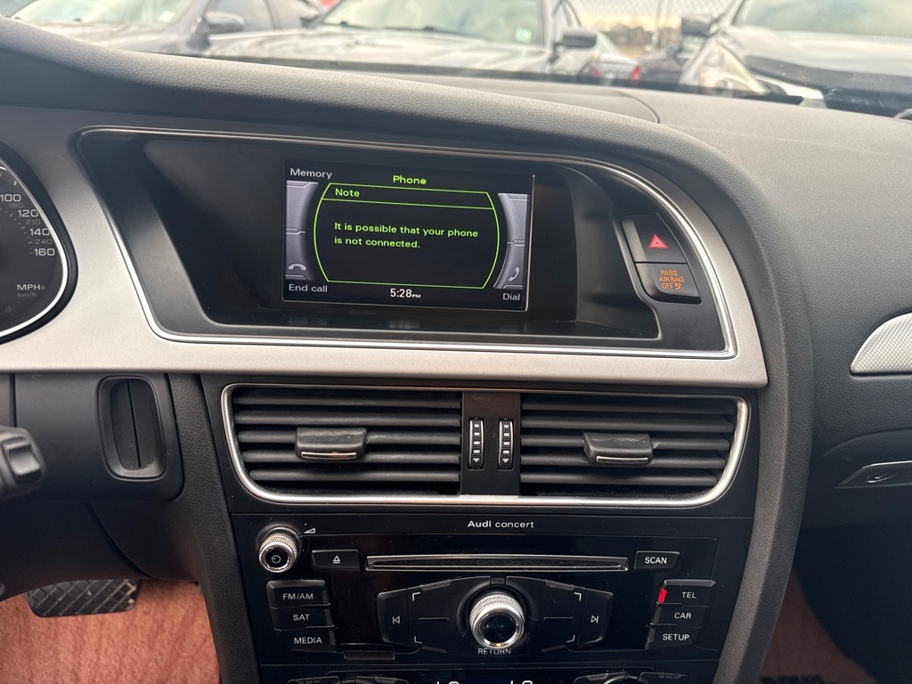 Audi A4 Auto quattro 2.0T Premium 2016