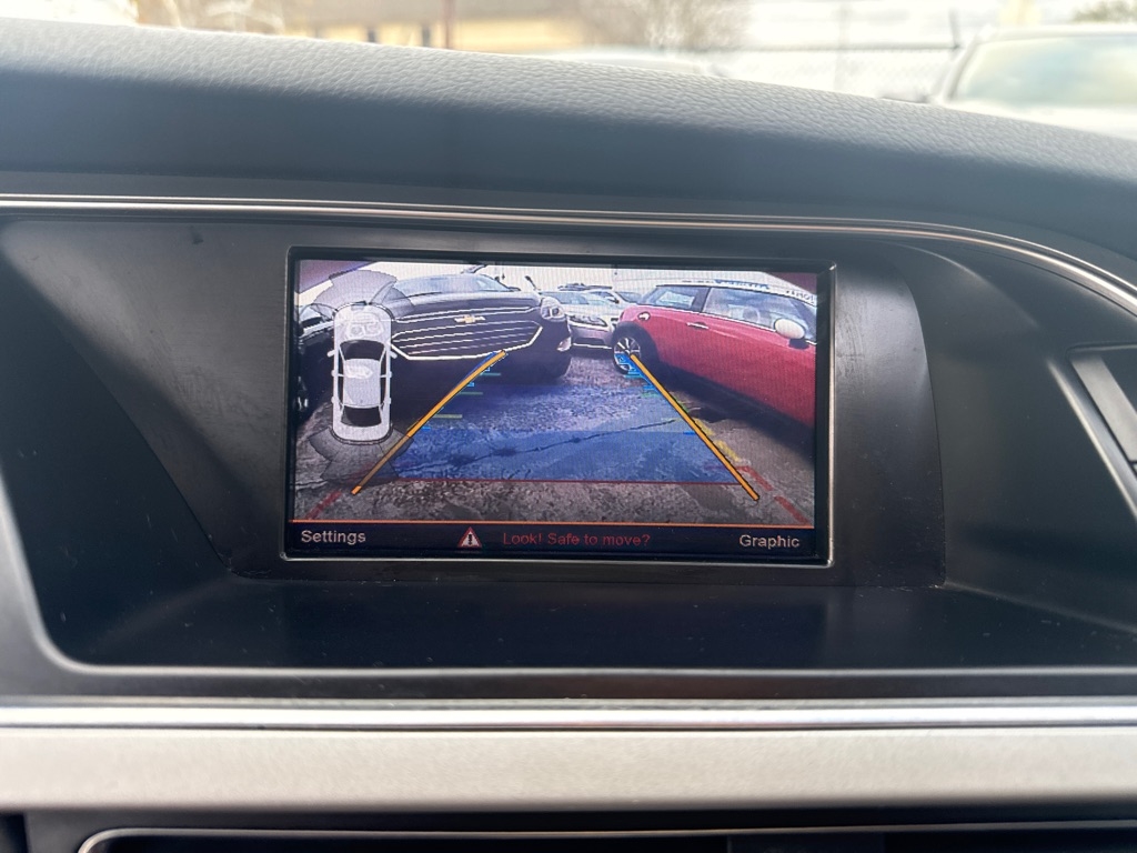 Audi A4 Auto quattro 2.0T Premium 2016