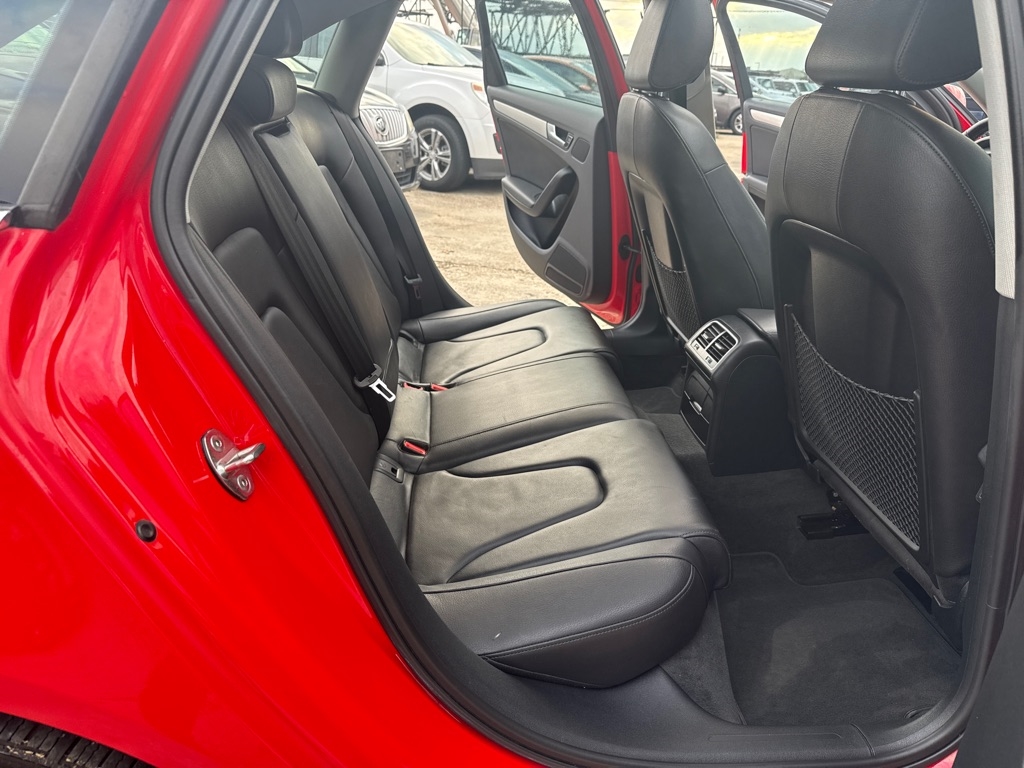 Audi A4 Auto quattro 2.0T Premium 2016