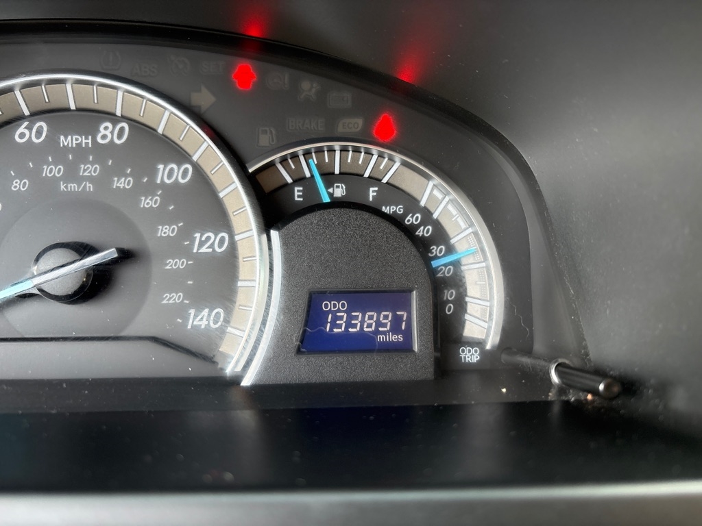 Toyota Camry 4dr Sdn V6 Auto XLE (Natl) 2013