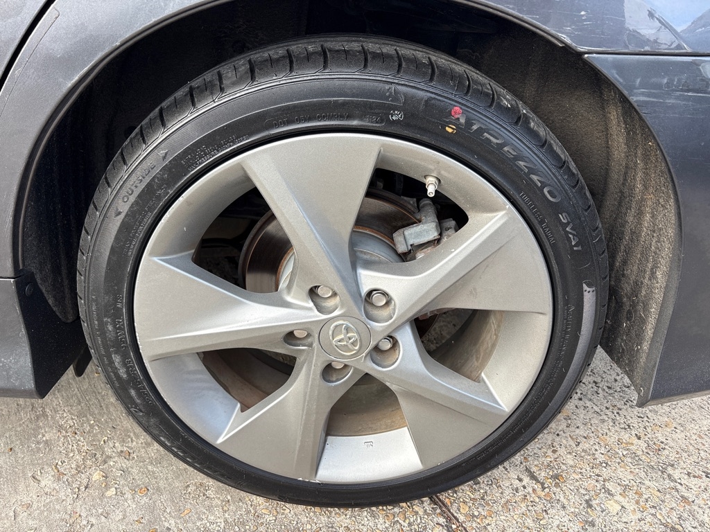 Toyota Camry 4dr Sdn V6 Auto XLE (Natl) 2013