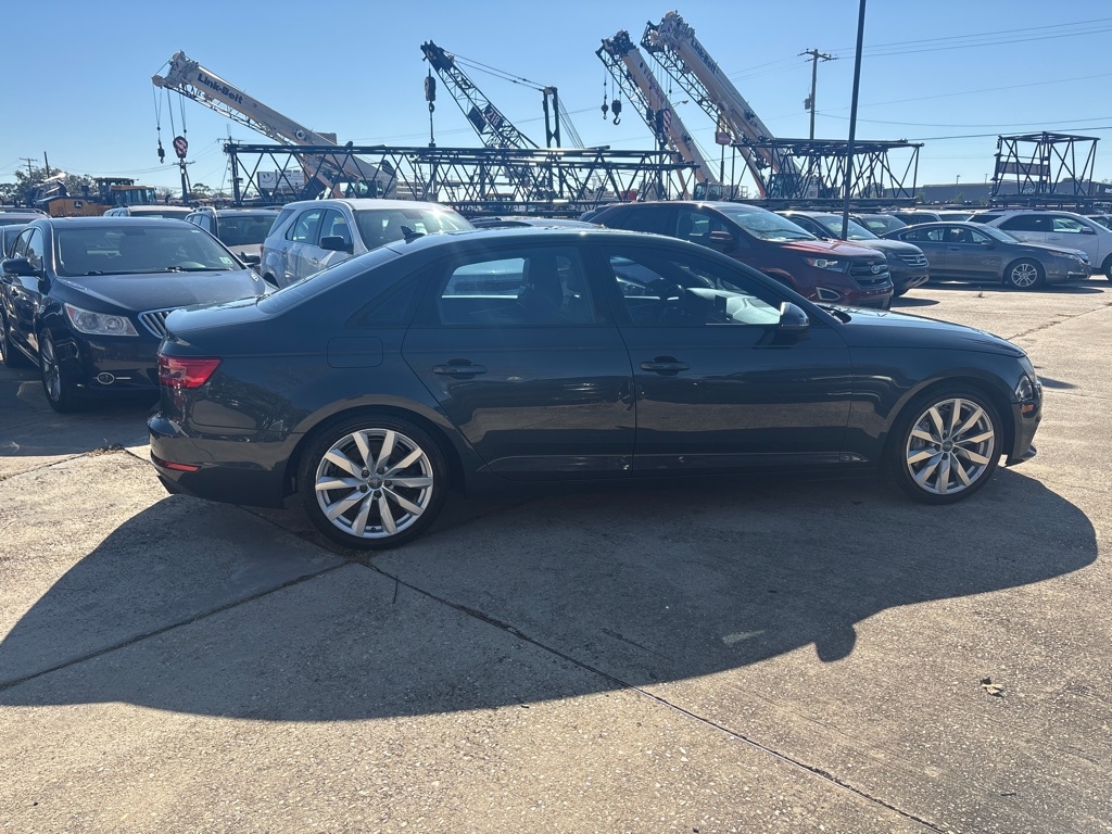 Audi A4 2.0 TFSI Auto Premium FWD 2017