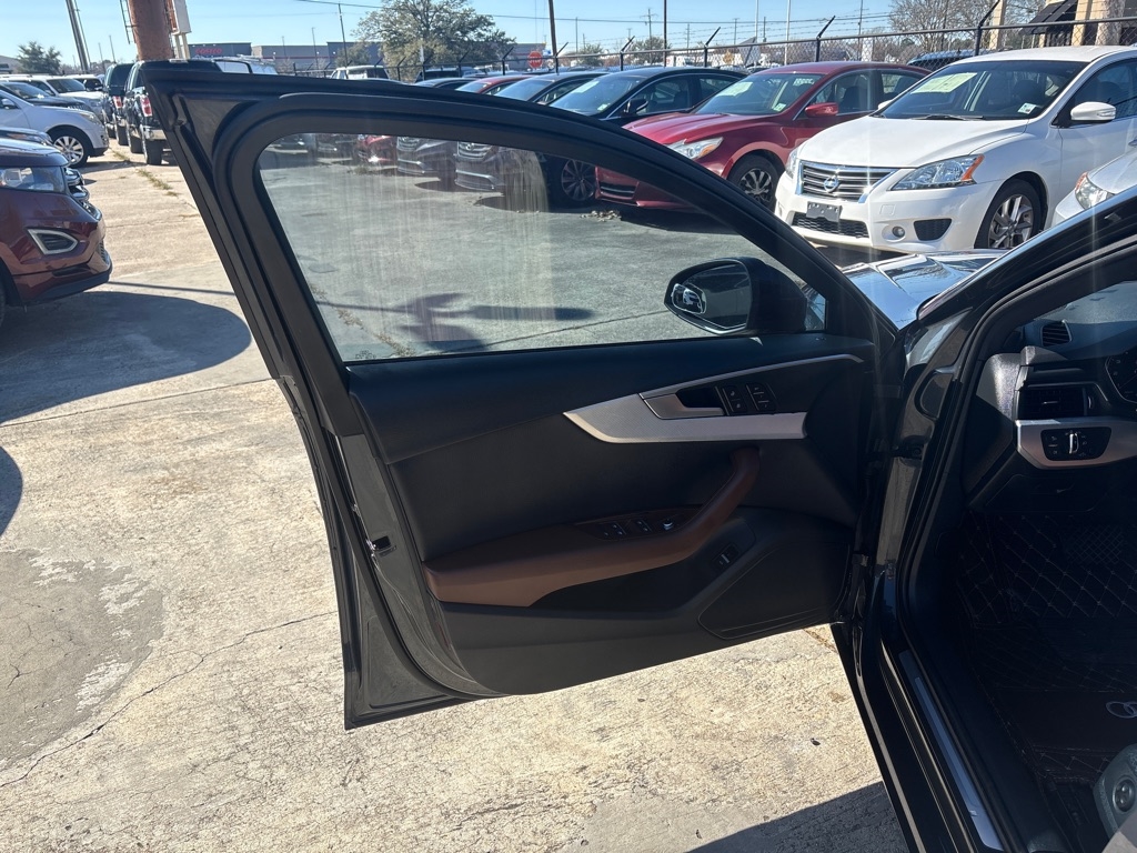 Audi A4 2.0 TFSI Auto Premium FWD 2017