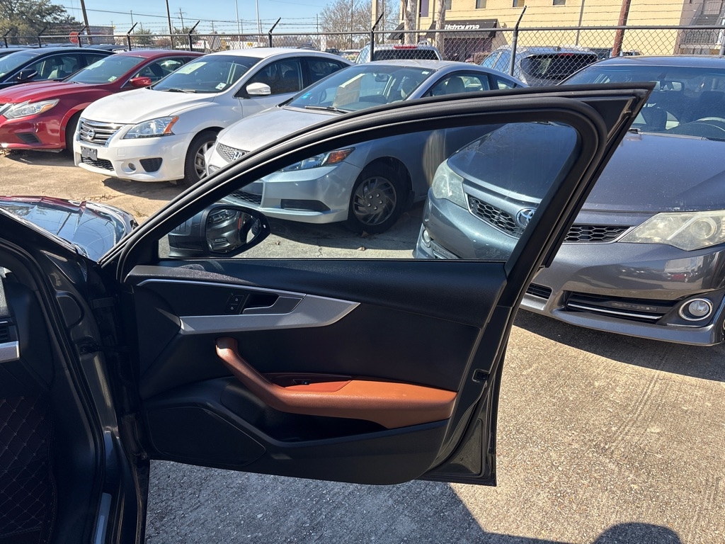 Audi A4 2.0 TFSI Auto Premium FWD 2017