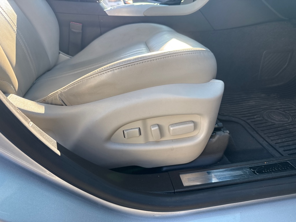 Cadillac SRX FWD 4dr Luxury Collection 2016