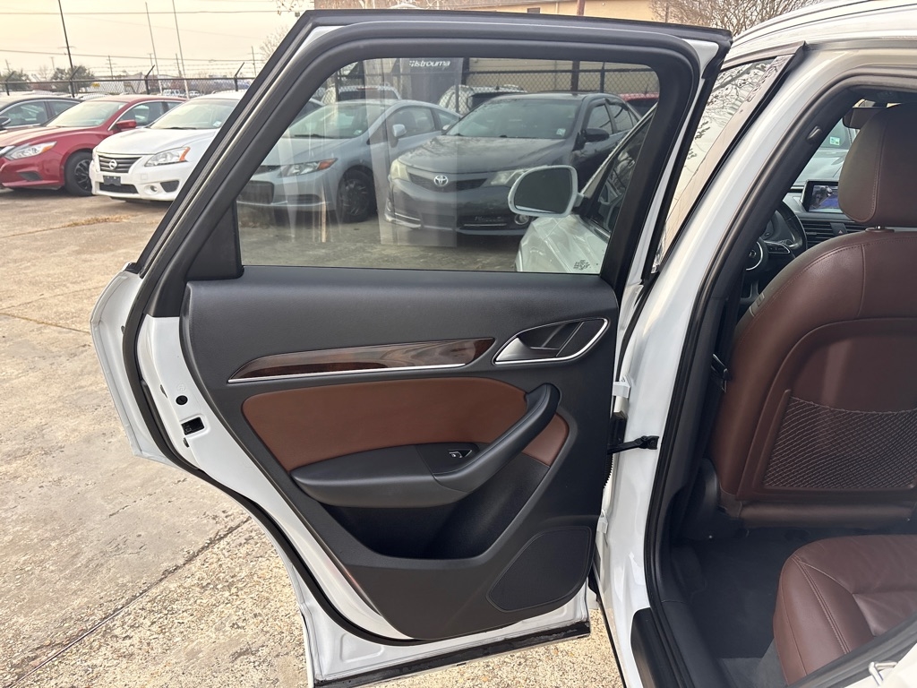 Audi Q3 quattro 4dr Premium Plus 2016