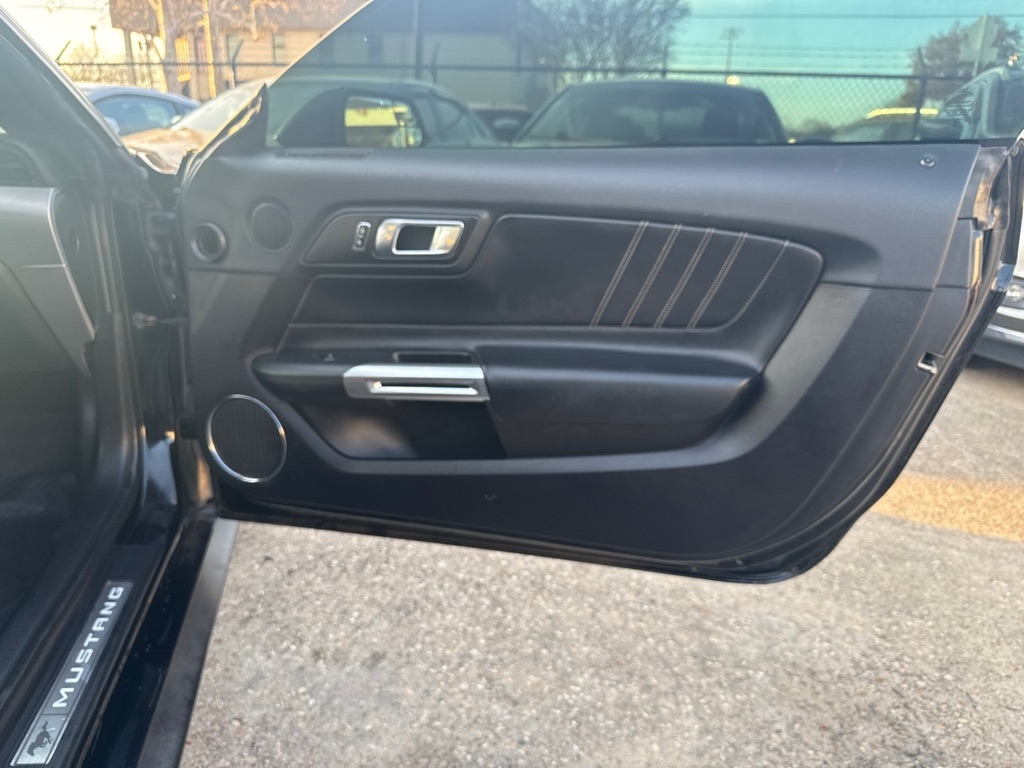 Ford Mustang GT Fastback 2018