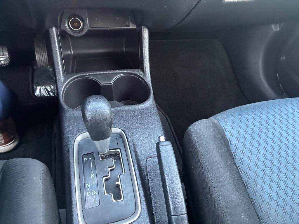 Mitsubishi Outlander 2WD 4dr ES 2014