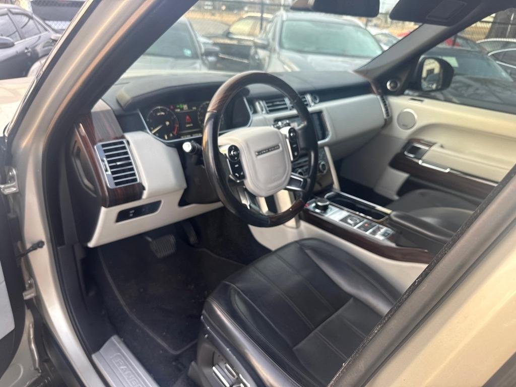 Land Rover Range Rover 4WD 4dr HSE 2014