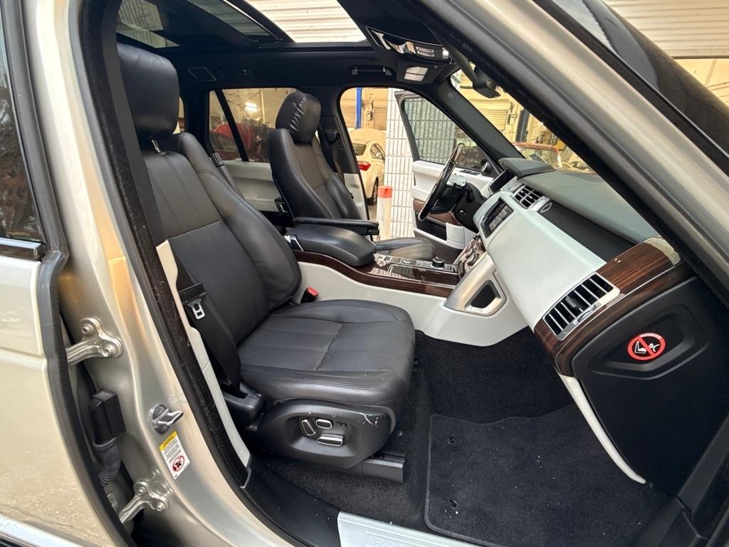 Land Rover Range Rover 4WD 4dr HSE 2014