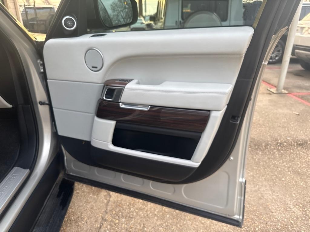 Land Rover Range Rover 4WD 4dr HSE 2014