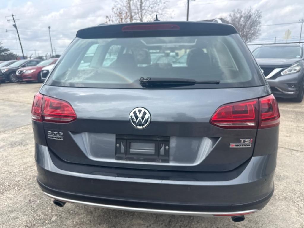 Volkswagen Golf Alltrack 1.8T S DSG 2017