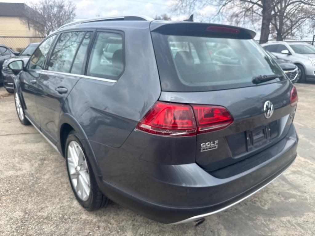 Volkswagen Golf Alltrack 1.8T S DSG 2017