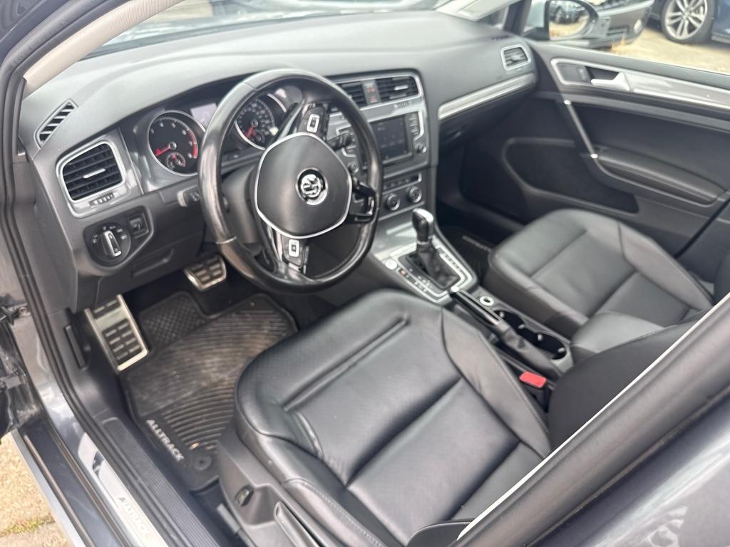 Volkswagen Golf Alltrack 1.8T S DSG 2017