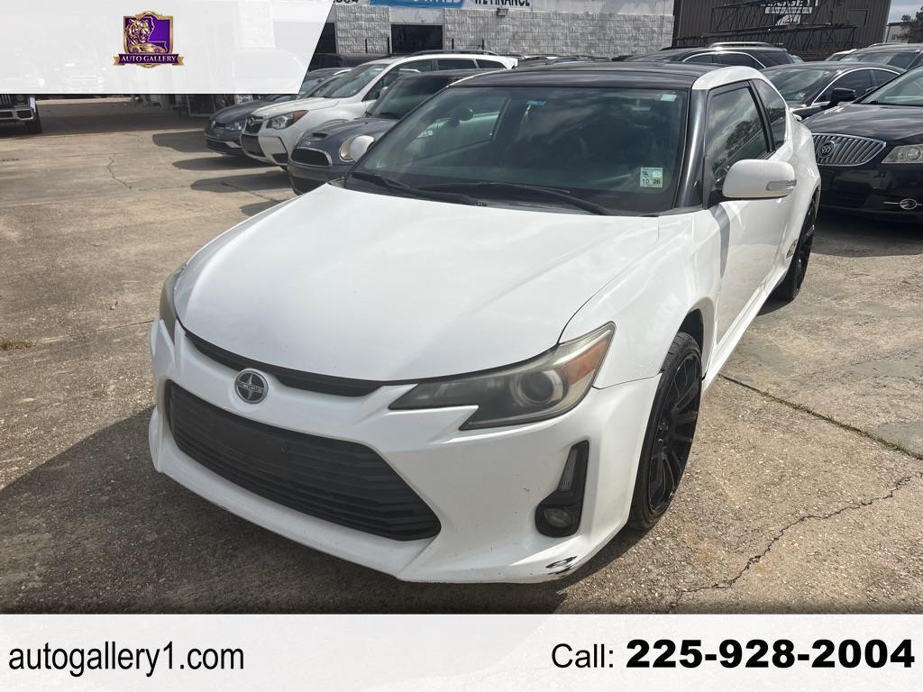 Scion tC 2dr HB Man (Natl) 2014