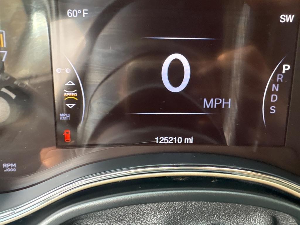 Jeep Grand Cherokee RWD 4dr Overland 2015