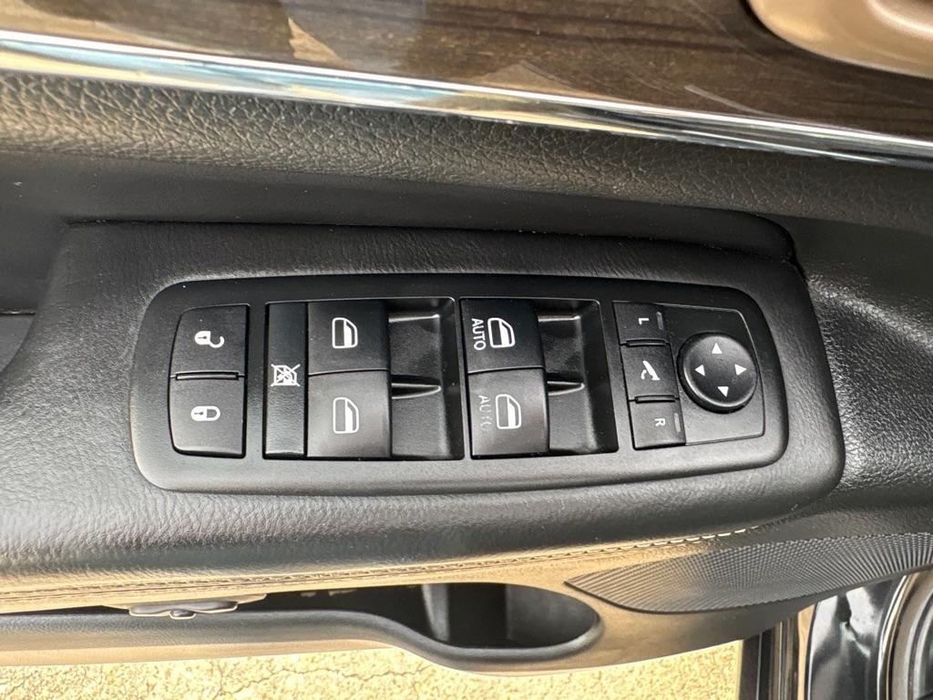 Jeep Grand Cherokee RWD 4dr Overland 2015