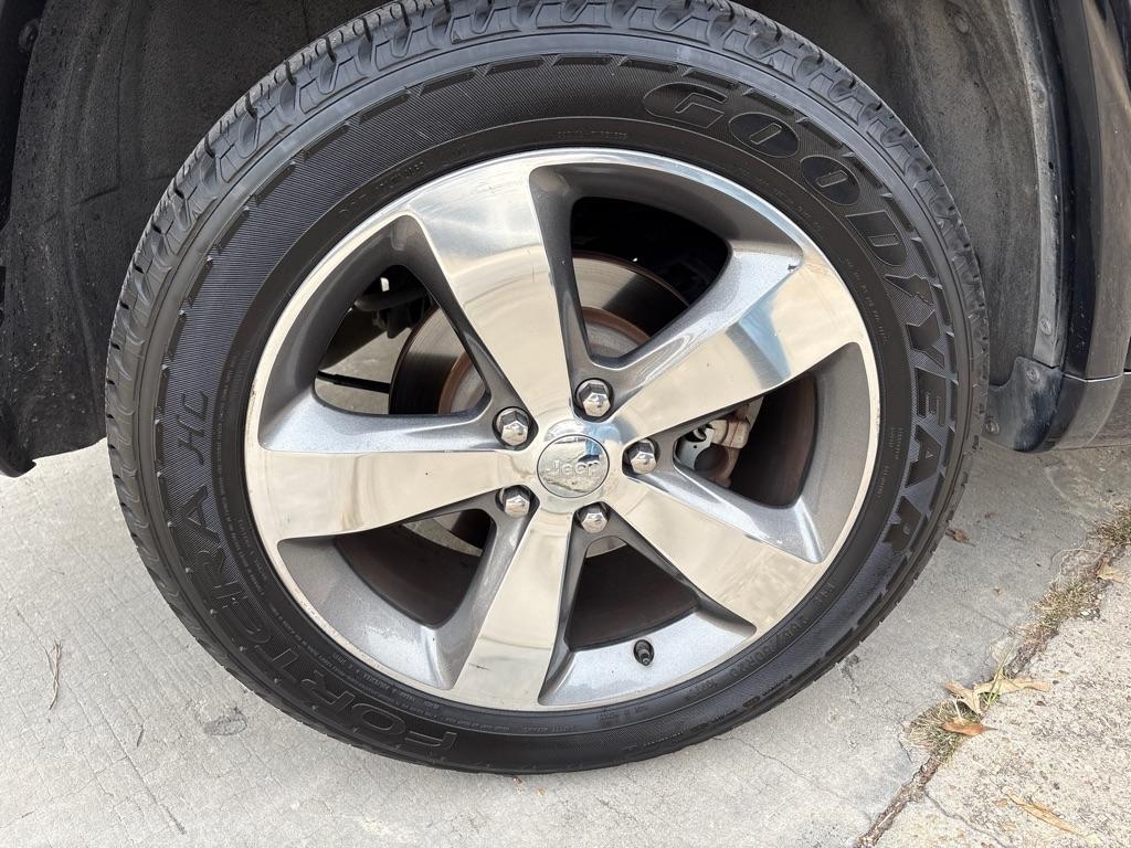 Jeep Grand Cherokee RWD 4dr Overland 2015