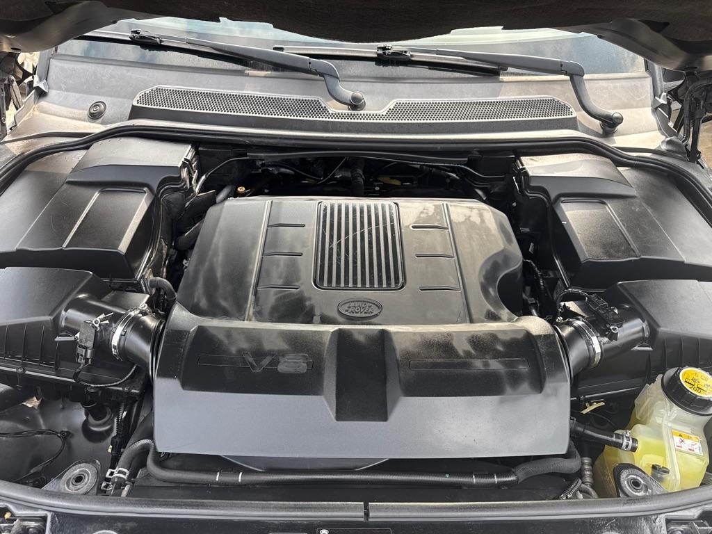 Land Rover Range Rover Sport 4WD 4dr HSE LUX 2013