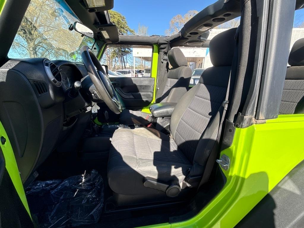 Jeep Wrangler 4WD 2dr Sport 2012