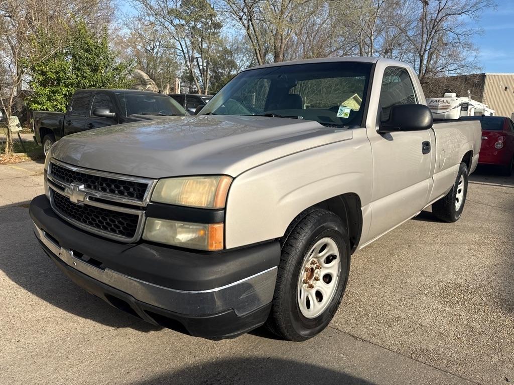 Chevrolet Silverado 1500 Reg Cab 133.0" WB 2WD Work Truck 2006