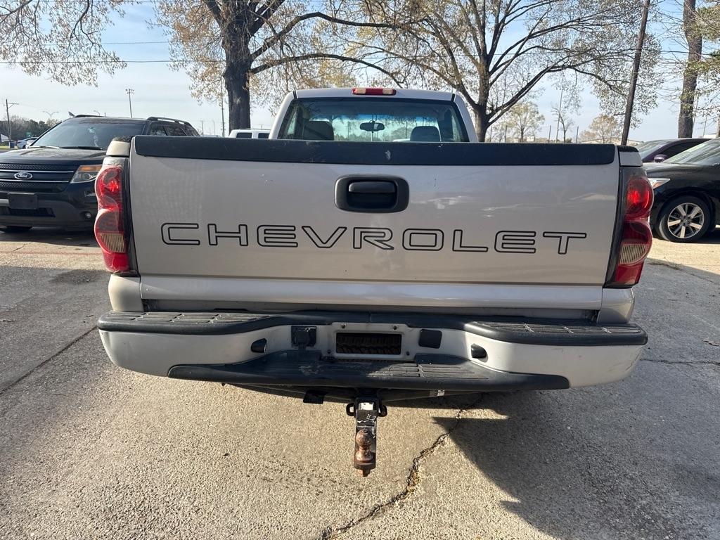 Chevrolet Silverado 1500 Reg Cab 133.0" WB 2WD Work Truck 2006