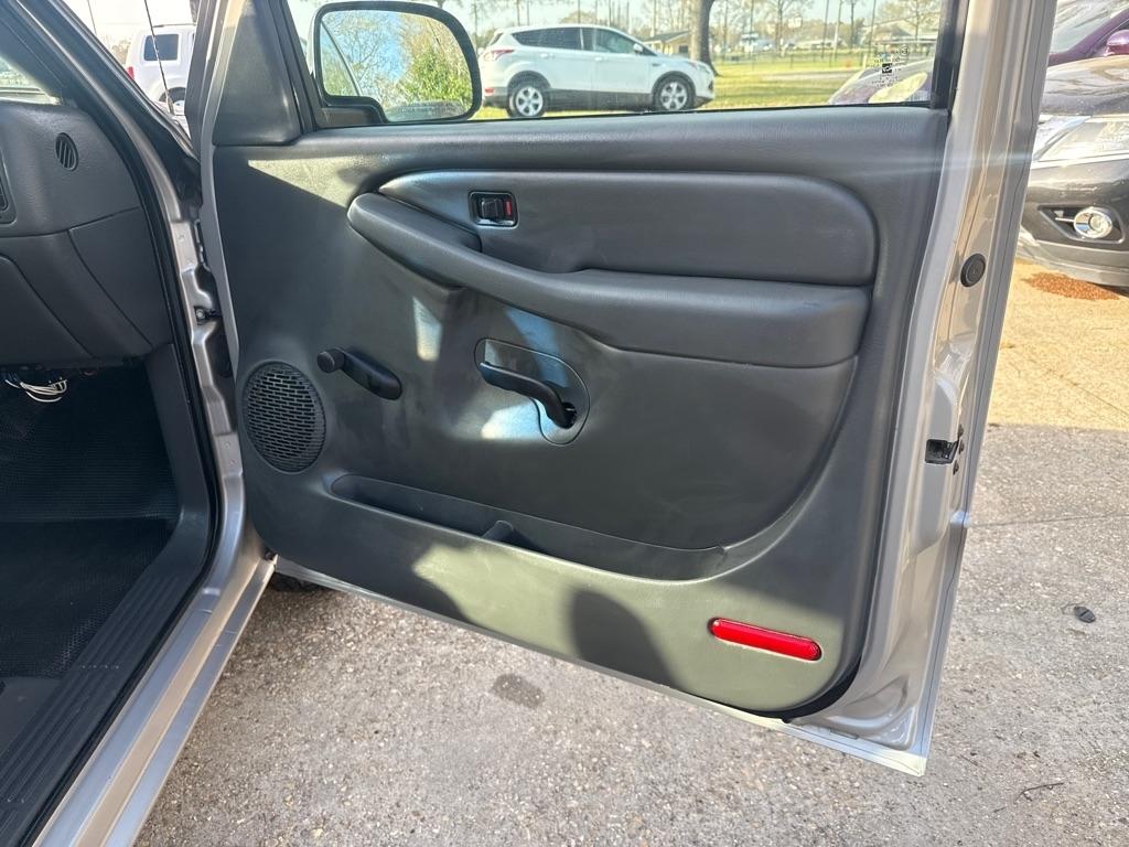 Chevrolet Silverado 1500 Reg Cab 133.0" WB 2WD Work Truck 2006