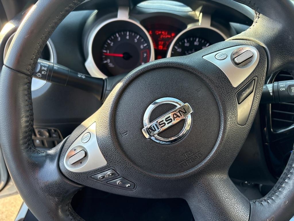 Nissan Juke 5dr Wgn CVT SL FWD 2014