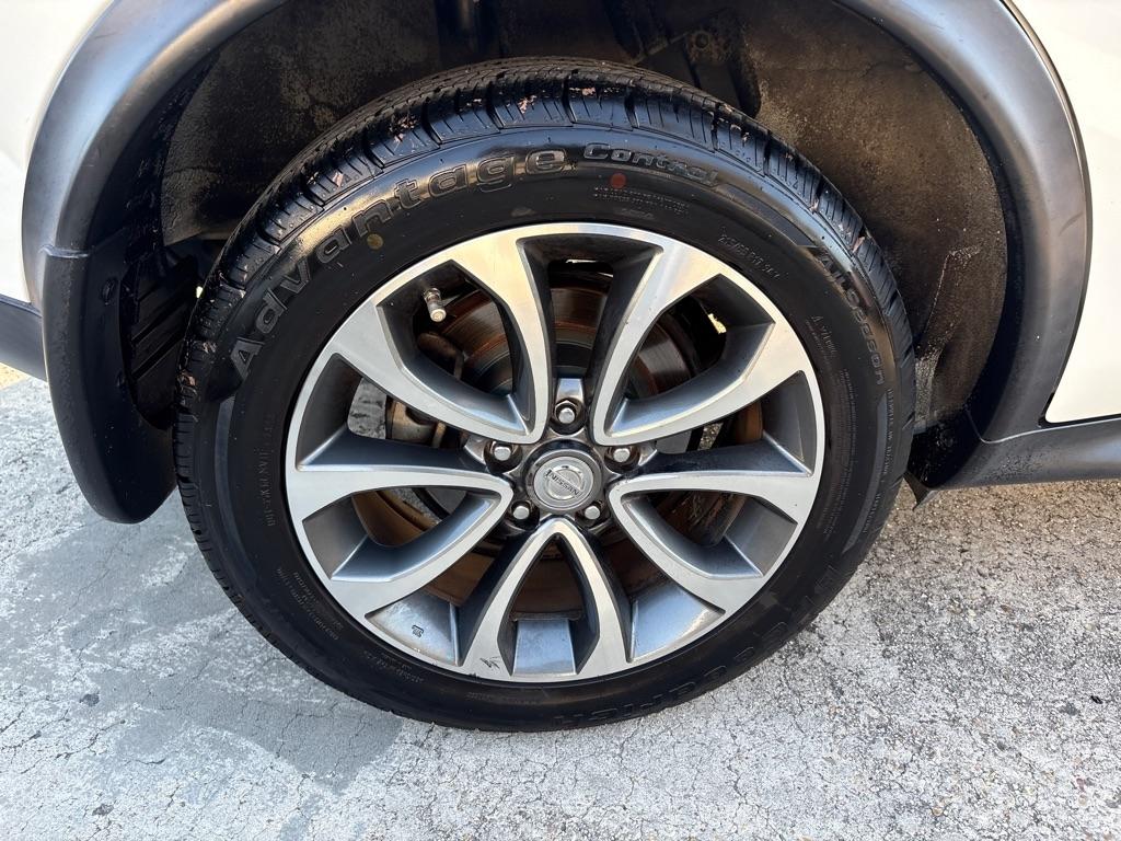 Nissan Juke 5dr Wgn CVT SL FWD 2014