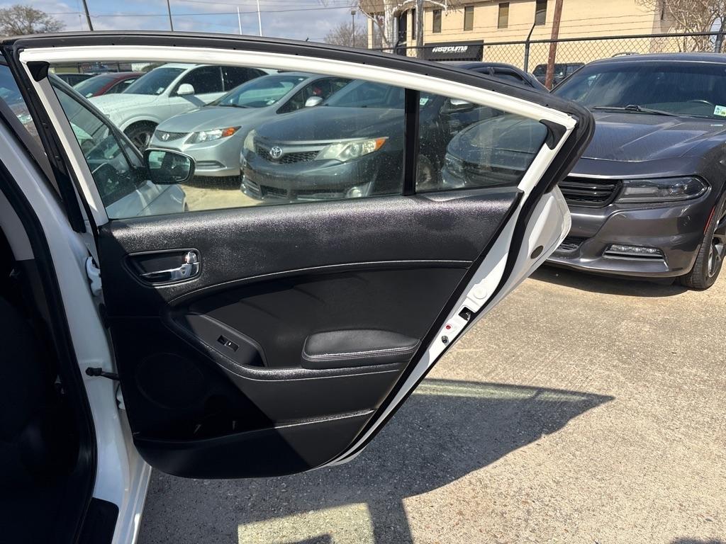 Kia Forte 4dr Sdn Auto LX 2014