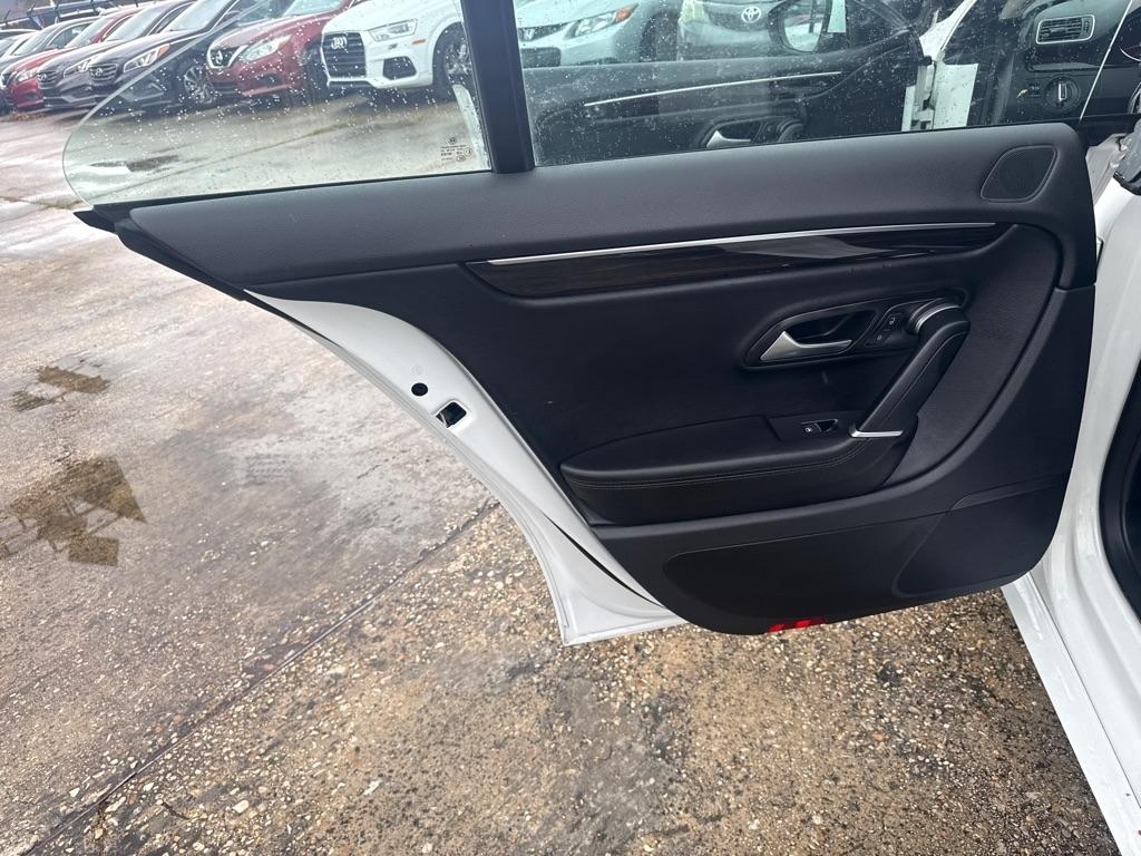 Volkswagen CC 2.0T Sport DSG PZEV 2017