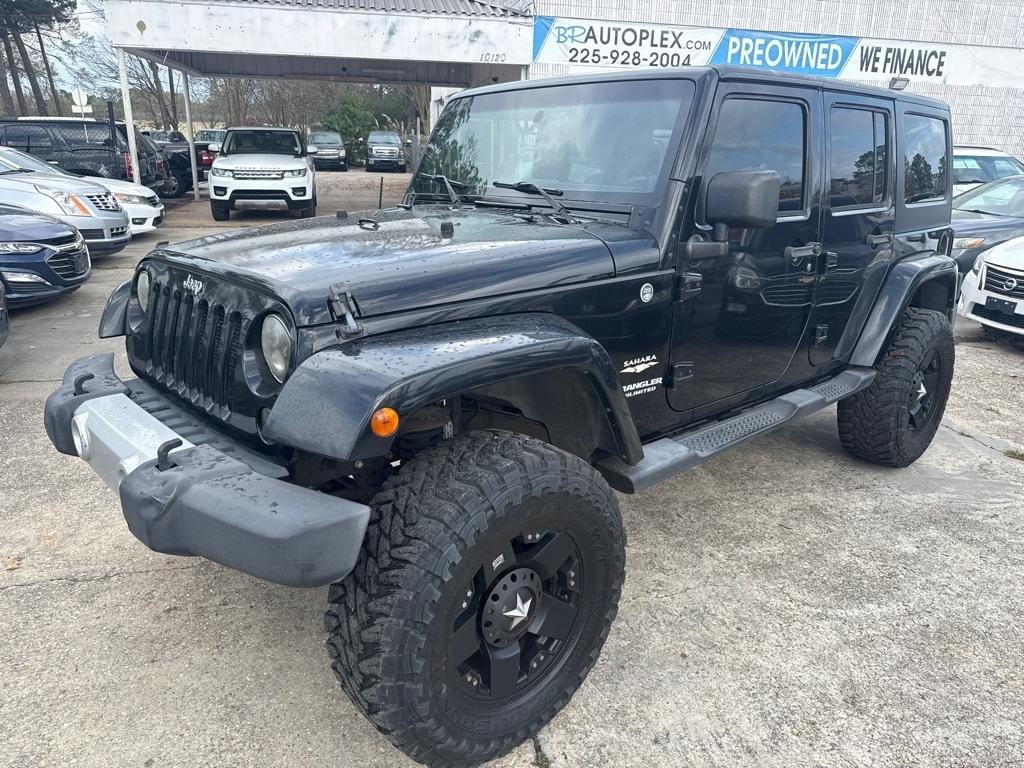 Jeep Wrangler Unlimited 4WD 4dr Sahara 2013