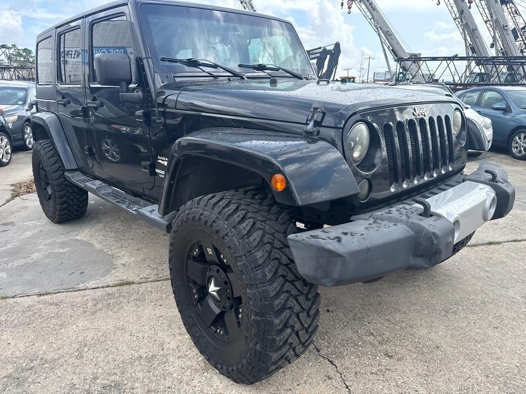 Jeep Wrangler Unlimited 4WD 4dr Sahara 2013