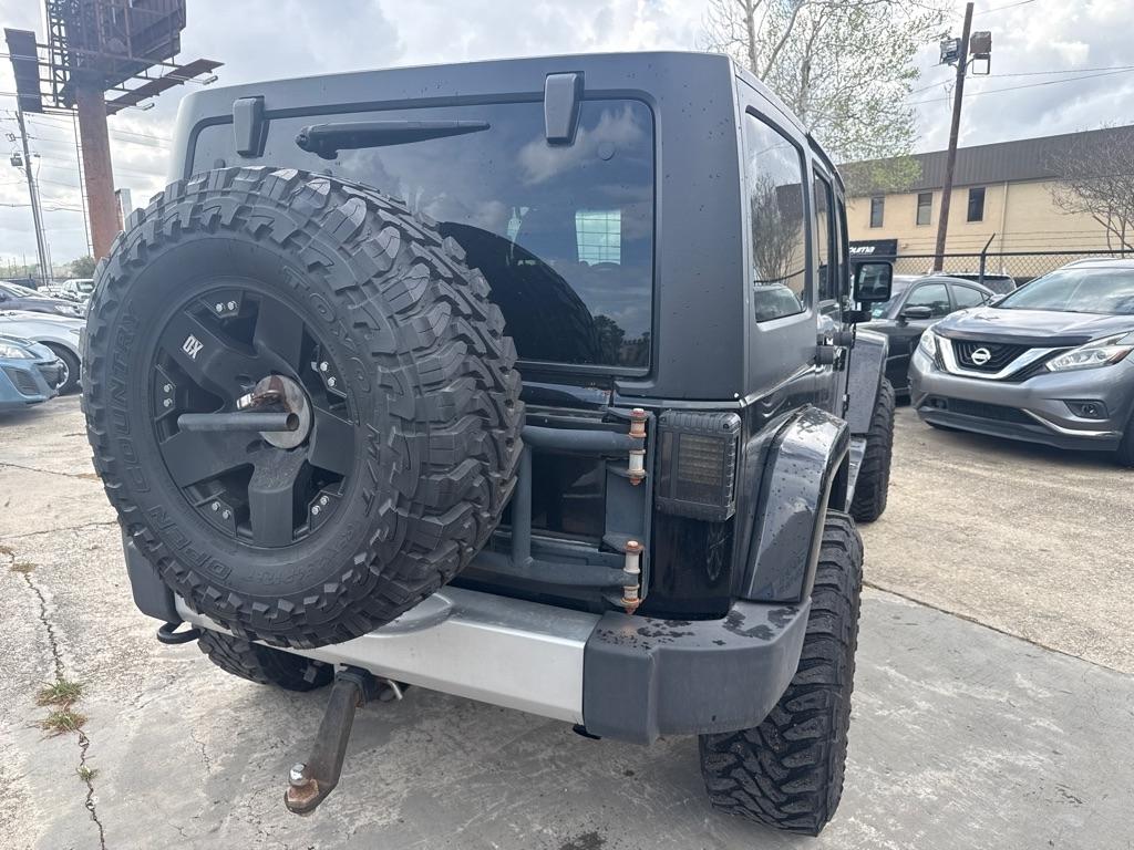 Jeep Wrangler Unlimited 4WD 4dr Sahara 2013