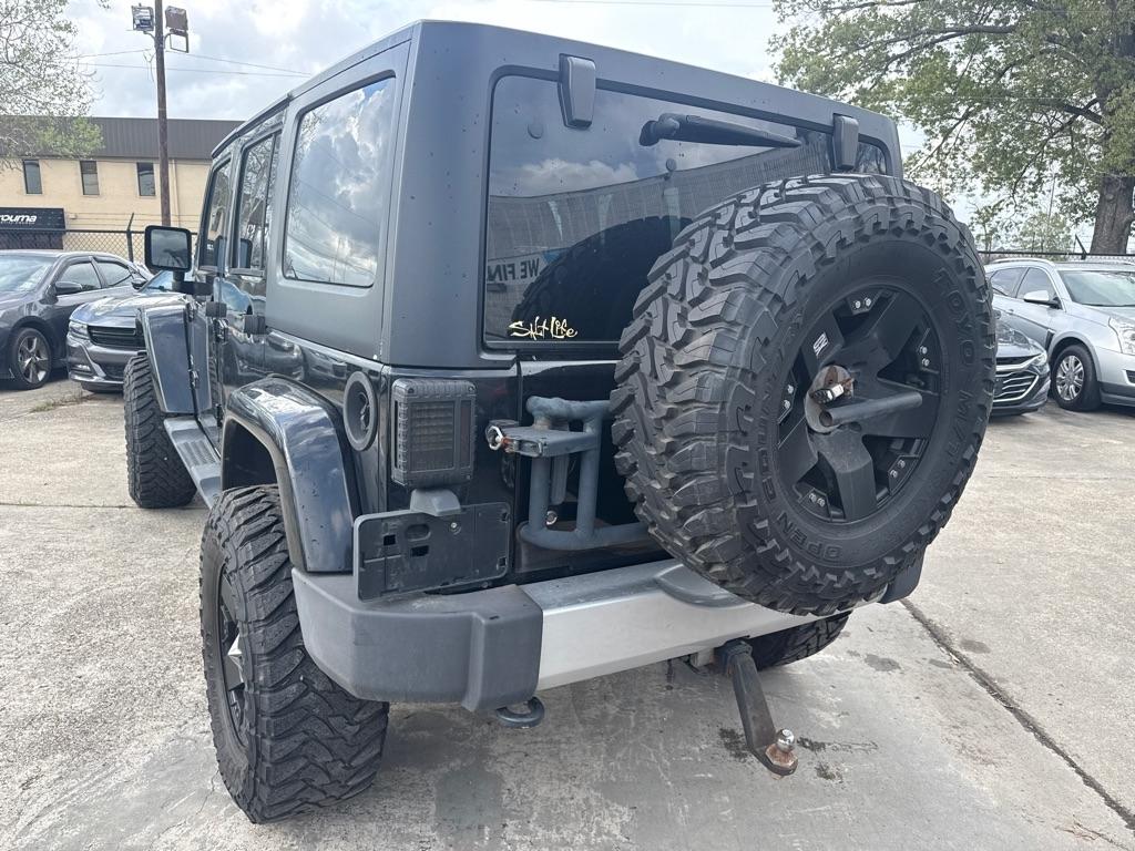 Jeep Wrangler Unlimited 4WD 4dr Sahara 2013