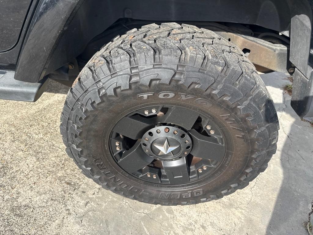 Jeep Wrangler Unlimited 4WD 4dr Sahara 2013