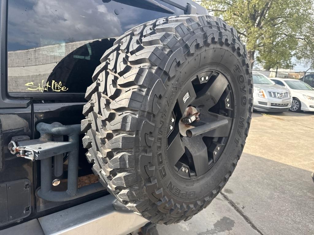 Jeep Wrangler Unlimited 4WD 4dr Sahara 2013
