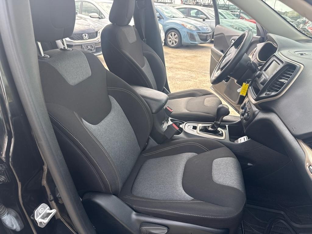 Jeep Cherokee Latitude FWD 2018