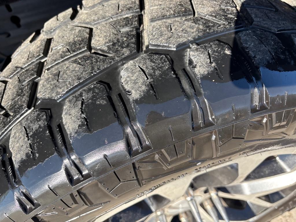 GMC Sierra 1500 4WD Crew Cab 143.5" SLT 2014