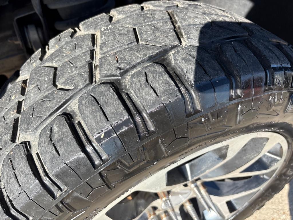 GMC Sierra 1500 4WD Crew Cab 143.5" SLT 2014