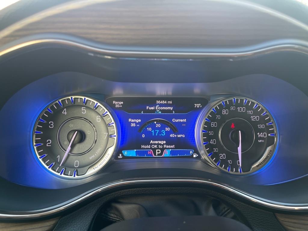 Chrysler 200 4dr Sdn C FWD 2015