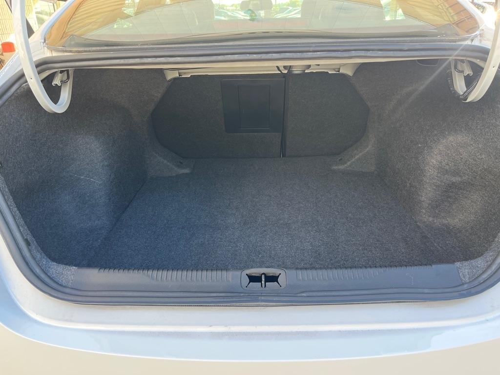 Chrysler 200 4dr Sdn C FWD 2015