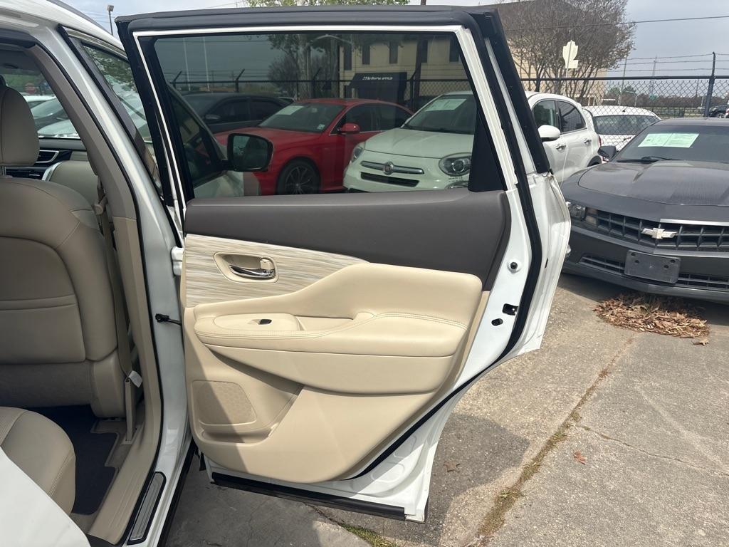 Nissan Murano FWD 4dr SL 2015