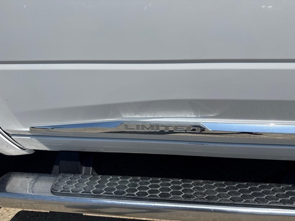 RAM 3500 4WD Crew Cab 169" Longhorn Limited 2016