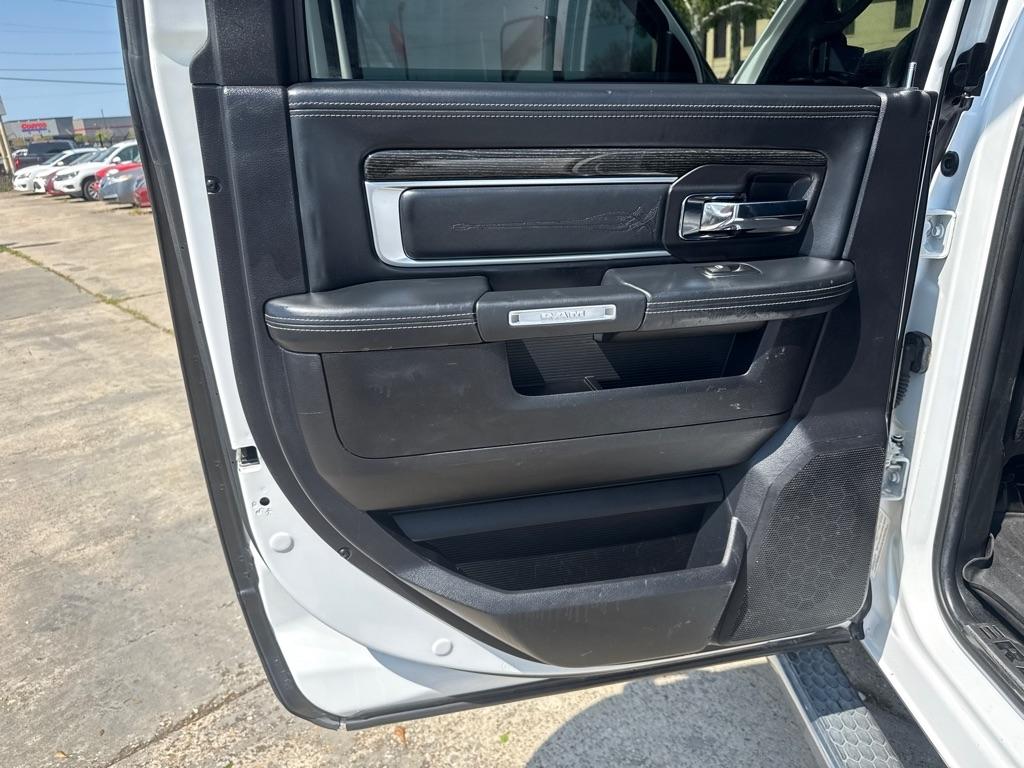 RAM 3500 4WD Crew Cab 169" Longhorn Limited 2016