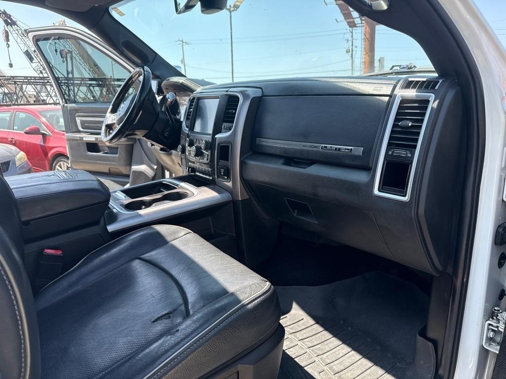 RAM 3500 4WD Crew Cab 169" Longhorn Limited 2016